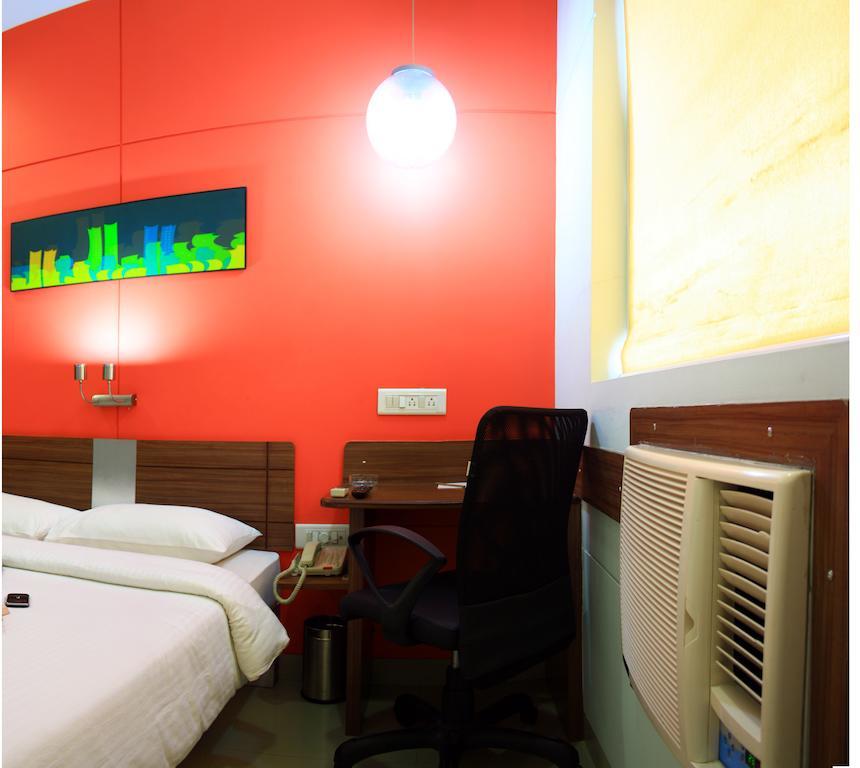 Hotel Faridabad Exterior foto